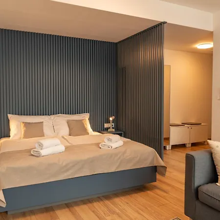 Apartmán P23 *